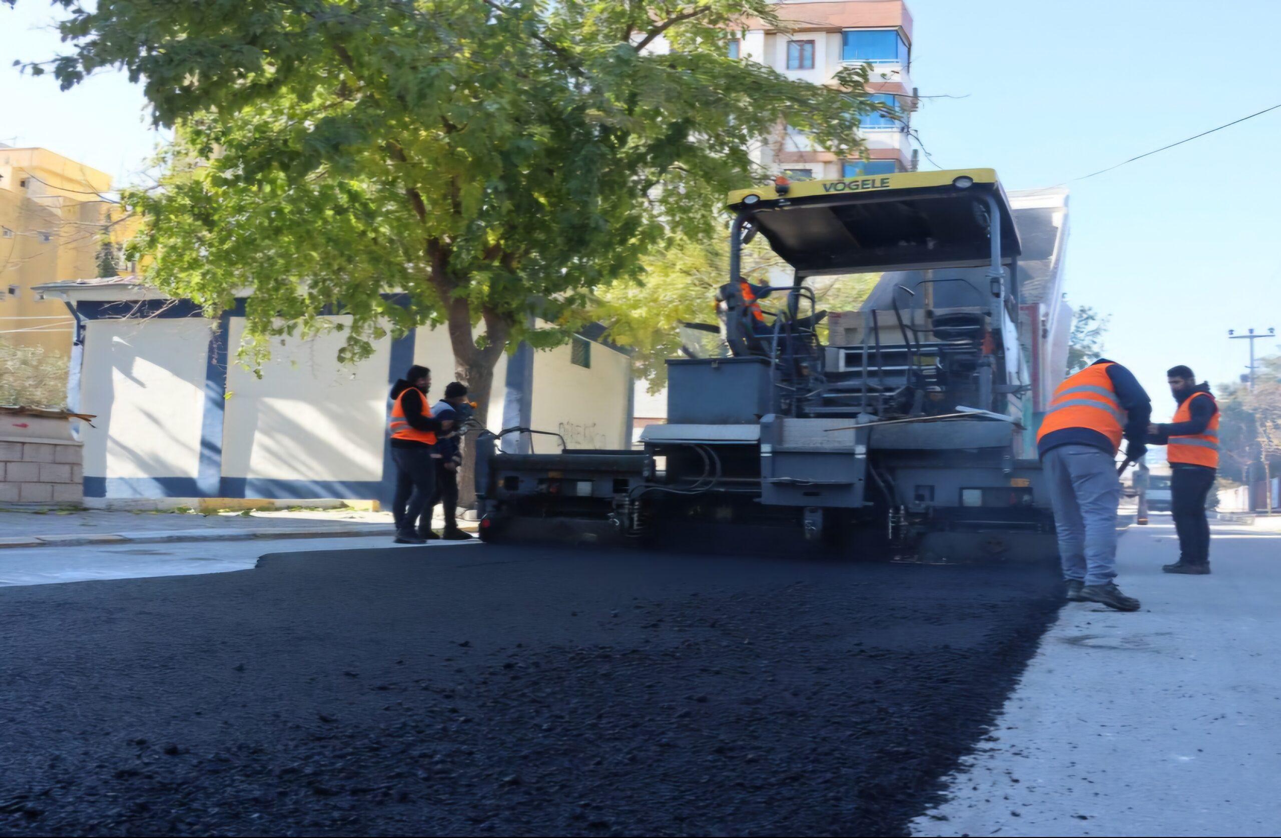 Şanlıurfa Büyükşehir Belediyesi’nden Karaköprü’de Ulaşımı Rahatlatacak Yol Çalışmaları